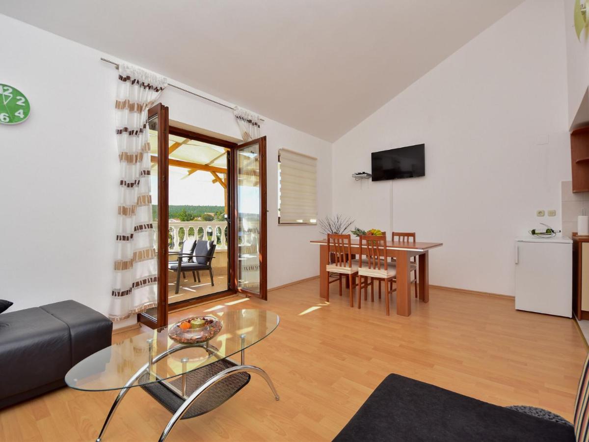 Cozy Holiday Home In Krusevo With Garden Luaran gambar