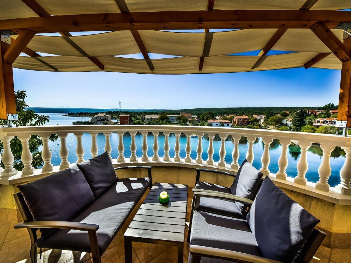 Cozy Holiday Home In Krusevo With Garden Luaran gambar