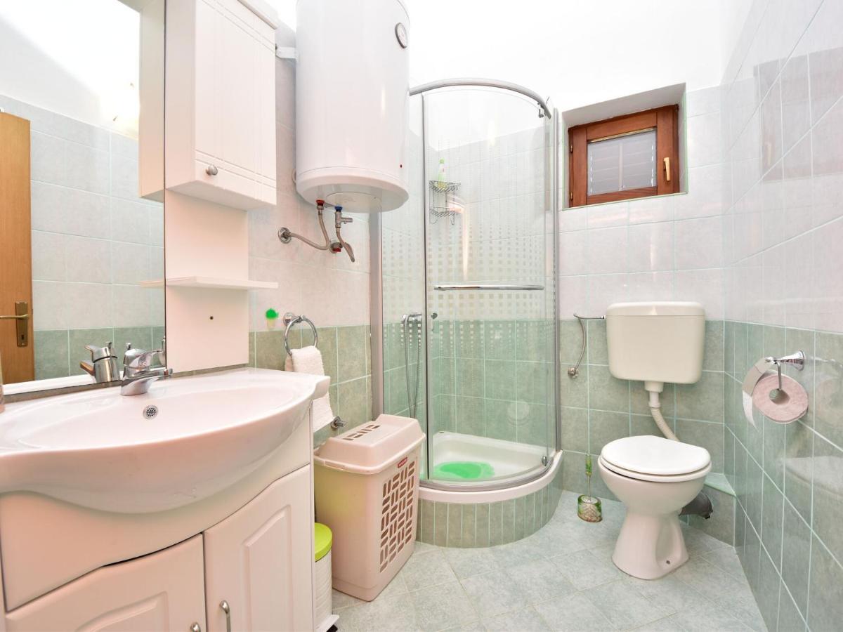 Cozy Holiday Home In Krusevo With Garden Luaran gambar